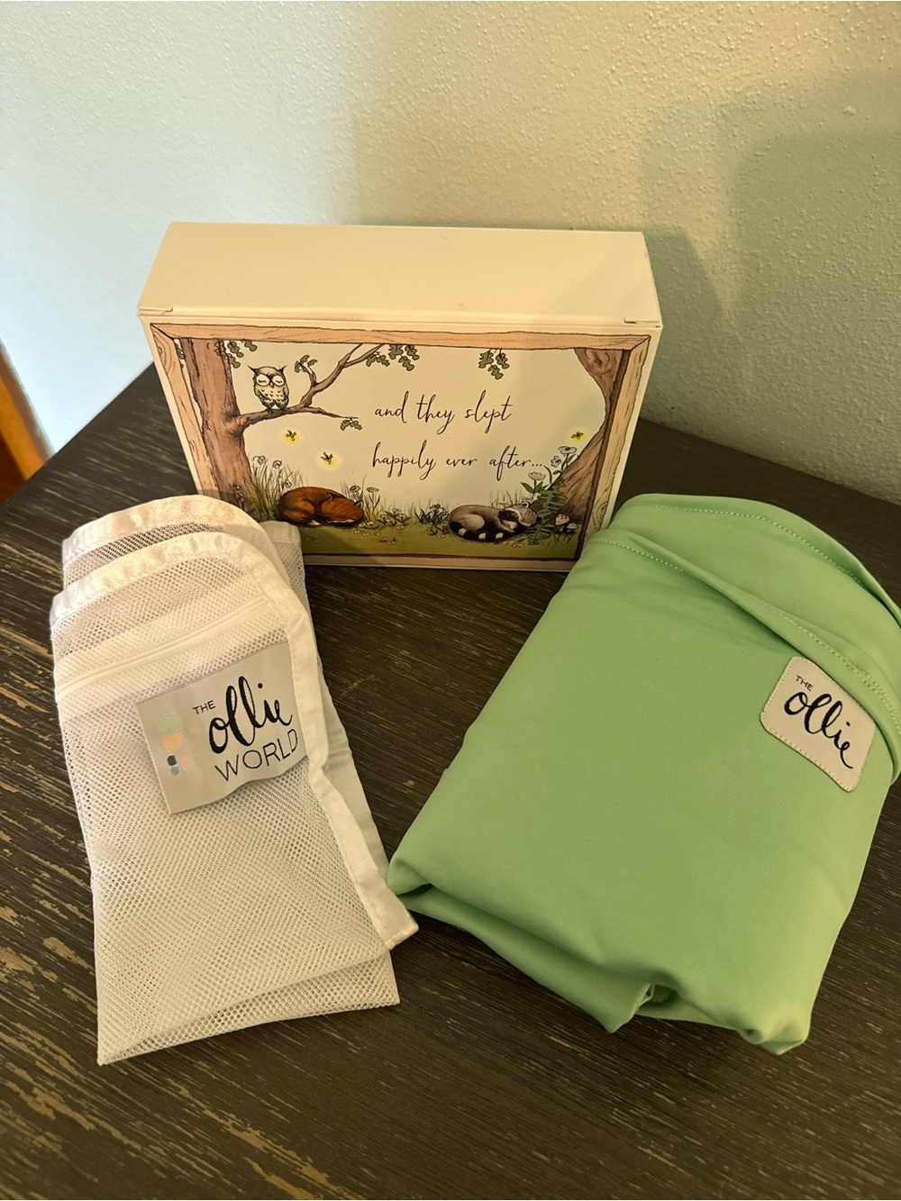 NIB The Ollie World Green Swaddle Blanket Newborn Velcro